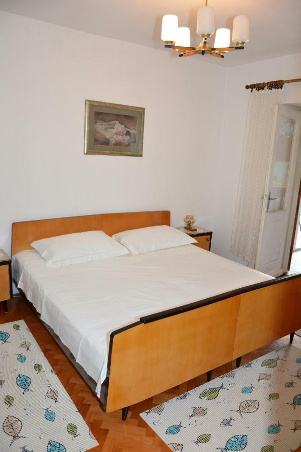 App On Apartment *